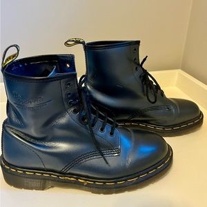 Dr Martins Boots - Vintage early 2000s gun-metal grey